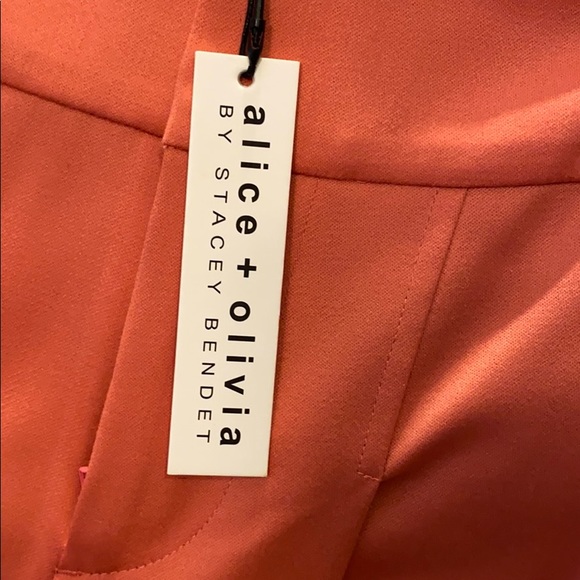 Alice + Olivia wool blend pants in Scarlet - Picture 3 of 6